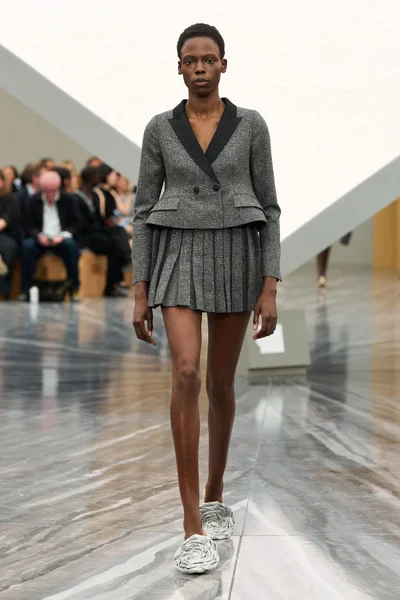 Look 42